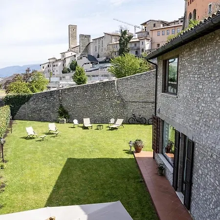 Domus Fontis Pescaia Hotel Spoleto Exterior photo